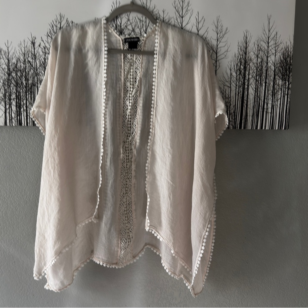 Set of 2 Steve Madden Lace Kimonos Black and Cream - Picture 2 of 8